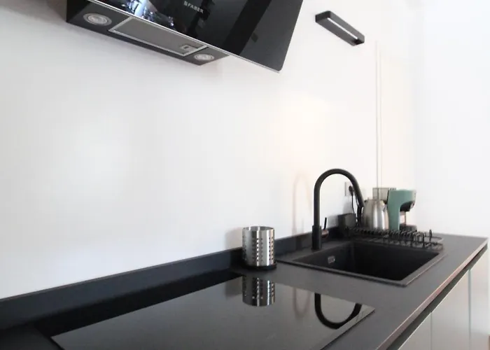 The View * סיינה